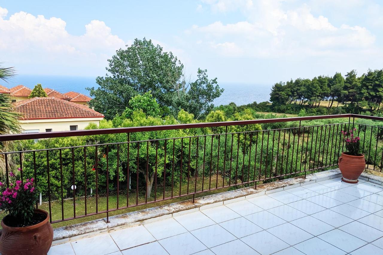 Amazing Sea View Loft, Afytos Apartment Exterior foto